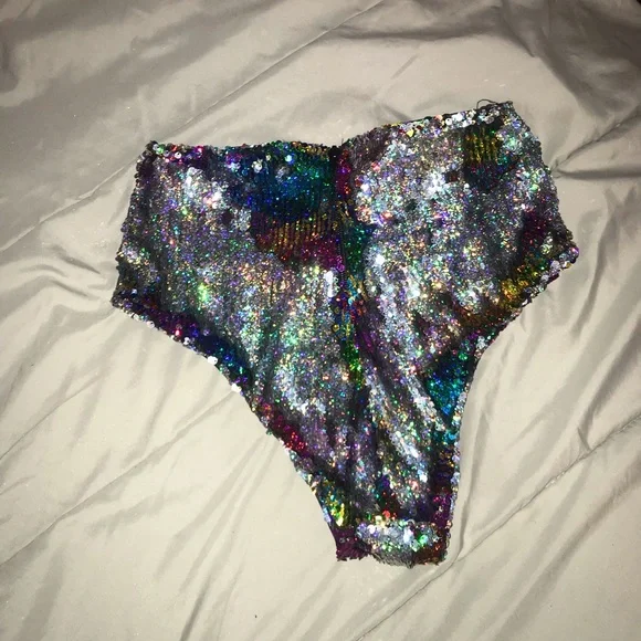 Multicolor Sequin High-Waisted Shorts - Picture 2 of 3